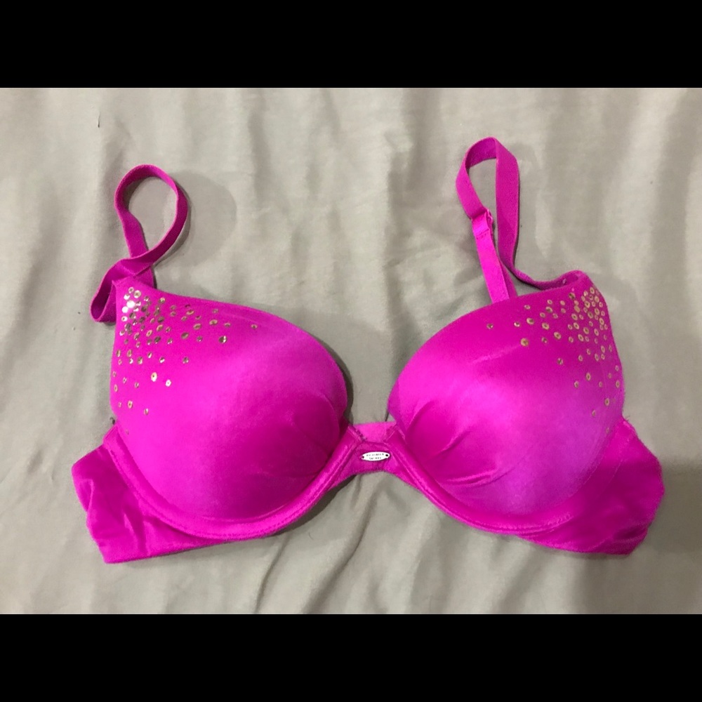 VS Bra